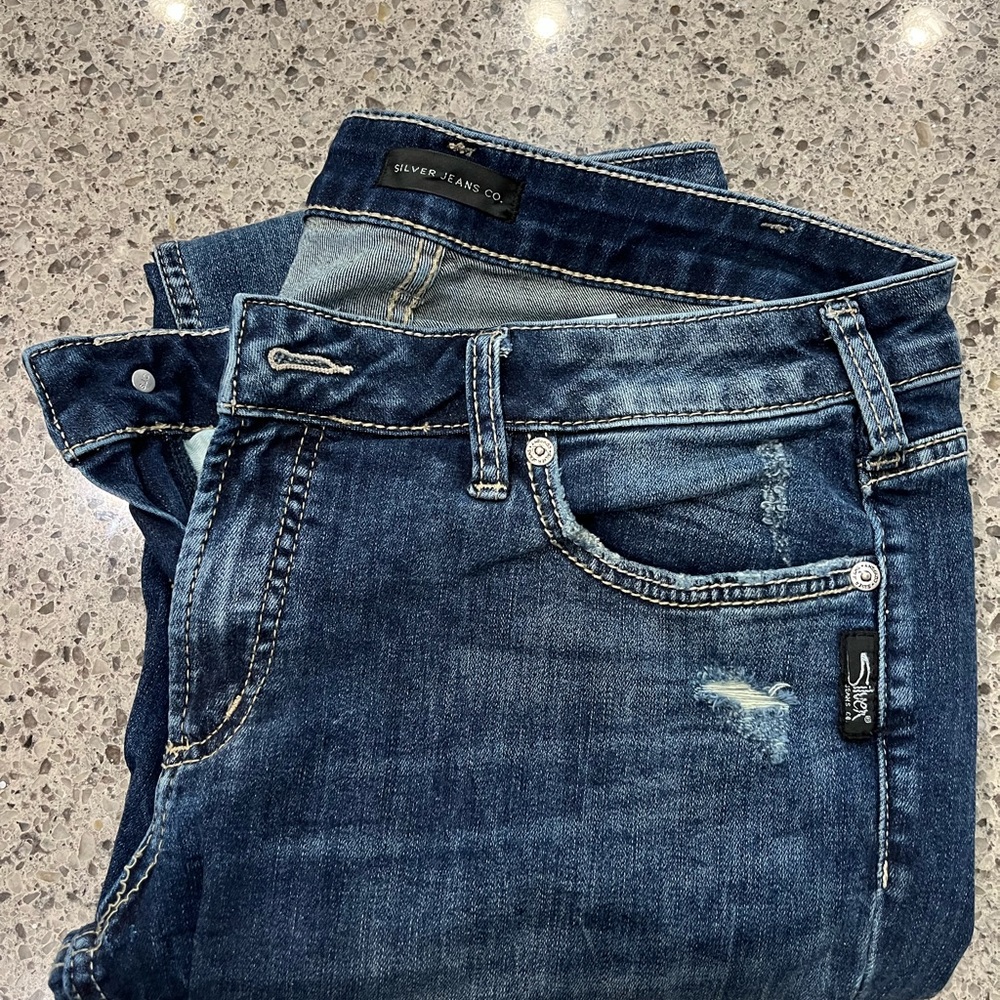 Ladies Silver Jeans Size 32W x 33L